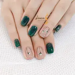 Cutest nail art articals for beginners to style their nails 2023