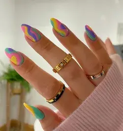 Colorful Summer nail trend