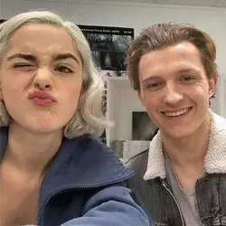 kiernan shipka x tom holland