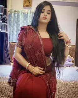 INDIAN GIRL TRADITIONAL SUIT