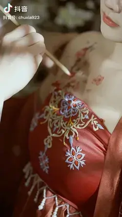 Hanfu Chinese Traditional Clothing NewMoonDance