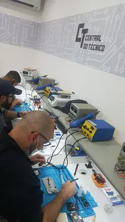 CURSO DE MANUTENÇÃO DE CELULARES