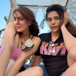 shraddh aarya along with anjum fakih is living her dreams besides the beach in goa..!