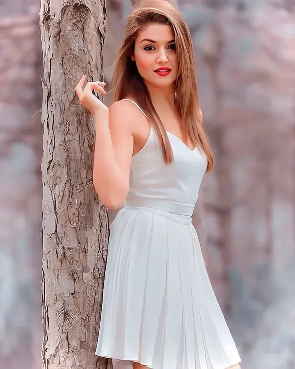 Hande erçel beautiful