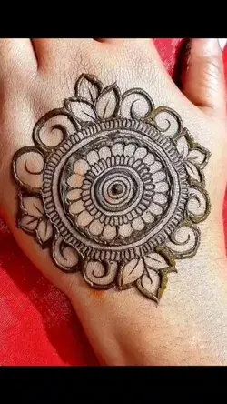 krisha mehndi art🌿