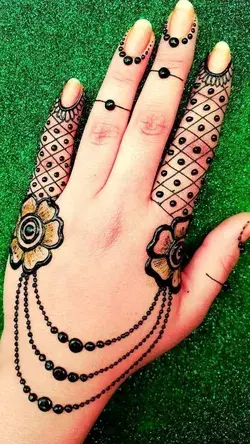 Easy & beautiful henna