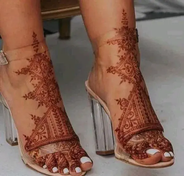 Feet Henna Design