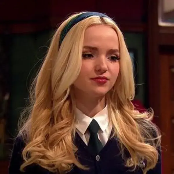 Dove Cameron ❤❤❤