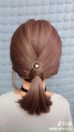 Super Easy Beautiful Ponytail for Short Hair