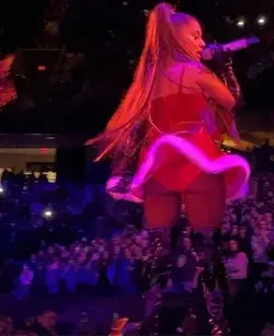 Arianna grande