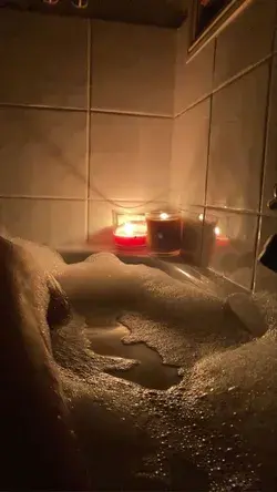 BATH ASMR AMBIENCE