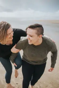 Oregon Coast Engagement Photos | Oregon Photographer | Cate Ronan