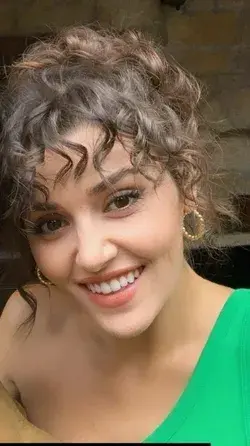 💚Hande Erçel