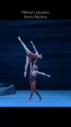 Mikhail Lobukhin & Anna Nikulina