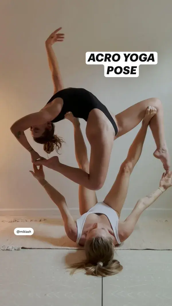 ACRO YOGA POSE