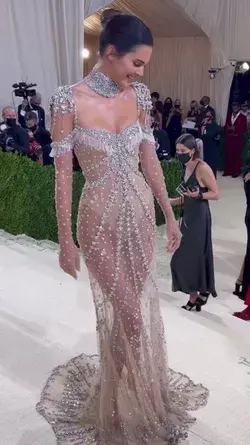 kendall jenner met gala 2021