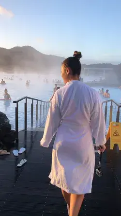 Iceland’s blue lagoon early morning 