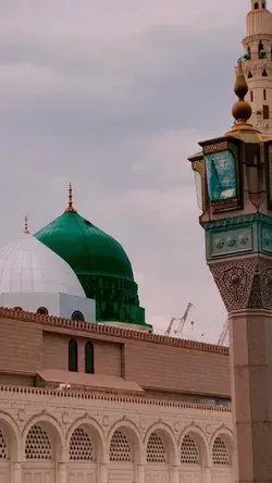 Beautiful Roza-e-Rasool ﷺ  || Chor Fikr duniya Ki Chal Madine Chalte Hain