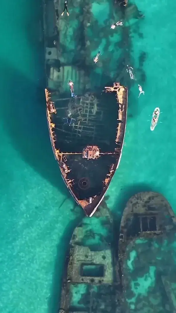 The Tangalooma Wrecks make for some amazing photos - just look at those colors