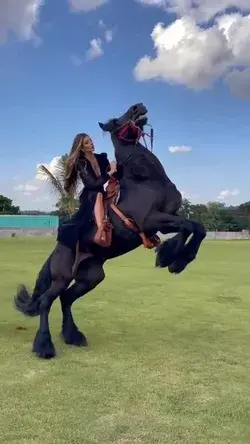 Cute Girl Riding Horse 😍✨