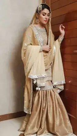 Ayeza khan Dresses Design |Beautiful And Stylish Dresses Of Ayeza Khan.