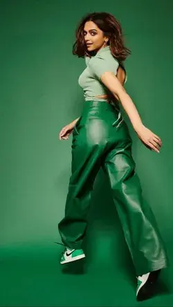 Deepika Padukone 💚🍏