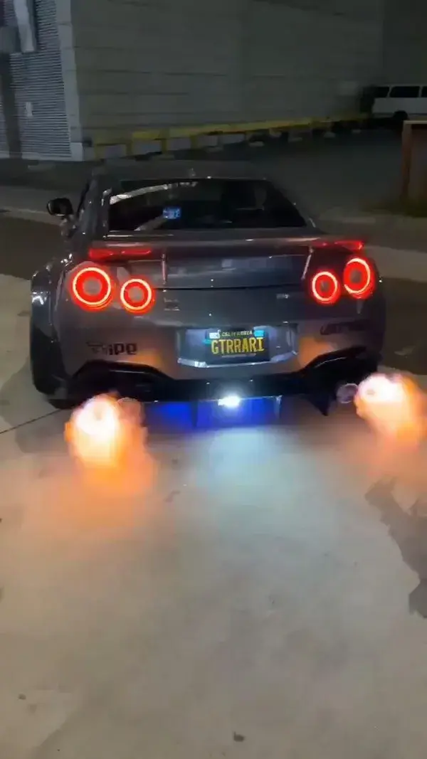 R33 GTR Backfire 🔥🤯