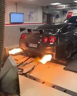 Vehicle videos, car videos, supercars, nissan gtr, r35, flames