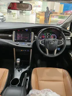 Toyota Innova Crysta 2.4 ZX 2020- ₹24 lakh | Real-life review