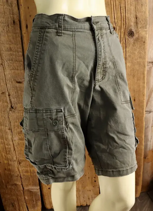 Vintage Lee 90's Army Green Cargo Shorts No Size Tag But 30x10