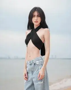 Davika hoorne