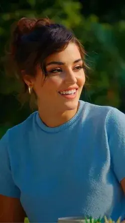 handemiyy 💗 hande erçel ♥️