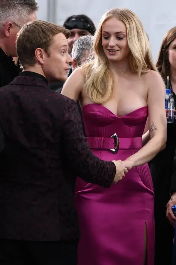 January 19, 2020: Sophie Turner attended the SAG 2020 Awards in Los Angeles, California