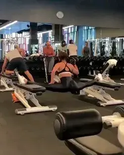 gym show off