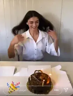 🥳🎊🎈🎈