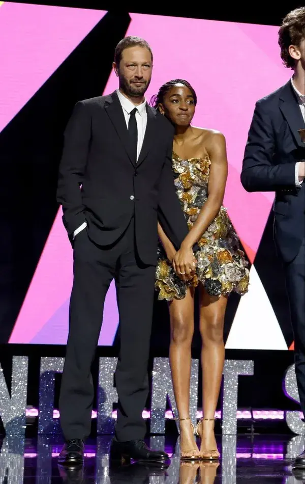 ebon moss-bachrach & ayo edebiri at the independent spirit awards ‘23