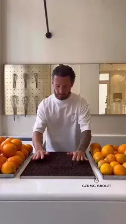 Sweet treat that looks like an orange and even tastes like one!  By: @cedricgrolet