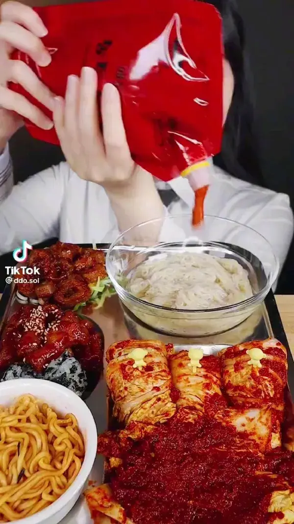 spicy mukbang