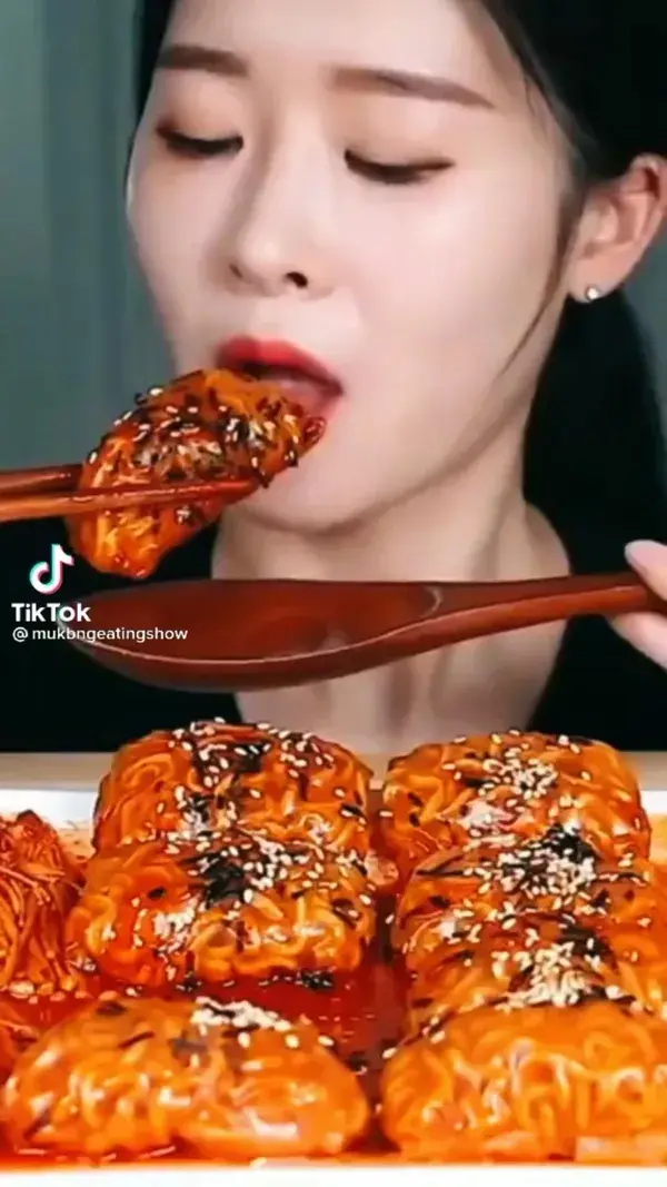 Delicious mukbang <3 follow for more