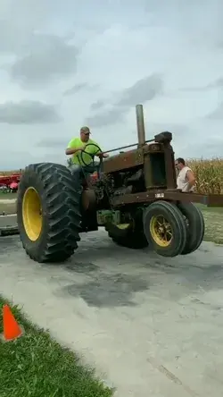 Tractor reel