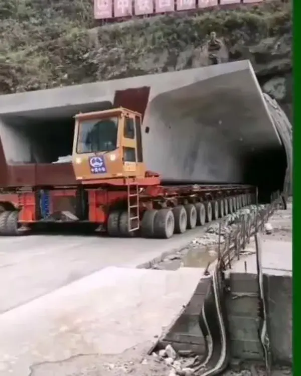 Transporting prefab box girder