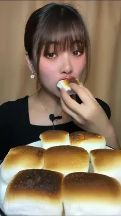 Marshmallow Mukbang