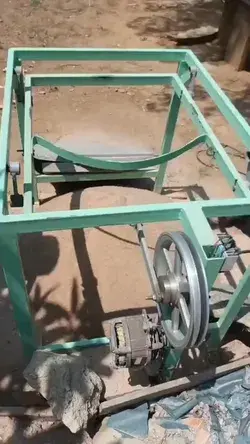 Sand sieving machine