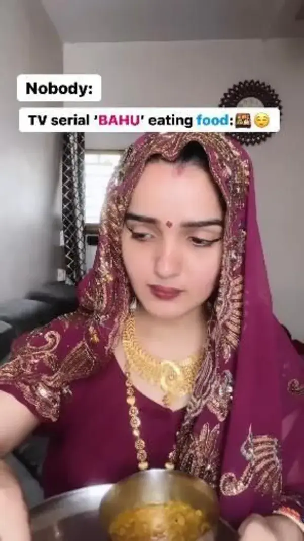 Sanskari bahu😂