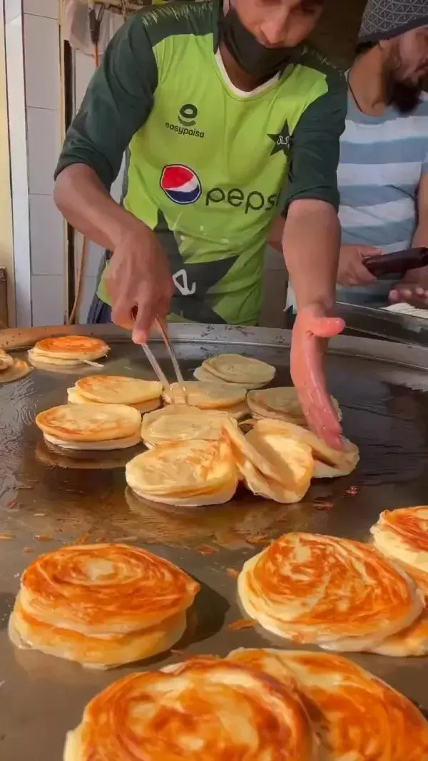 Most Amazing Kulfi Making Process of India😱😱 क्या आपने खायी है कभी ये  कुल्फी_🤔