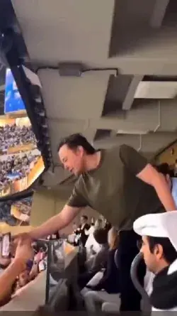 Elon Musk was spotted at the Qatar 2022 World Cup Final 🥹. #ElonMusk #ArgentinaVsFrance #FYP