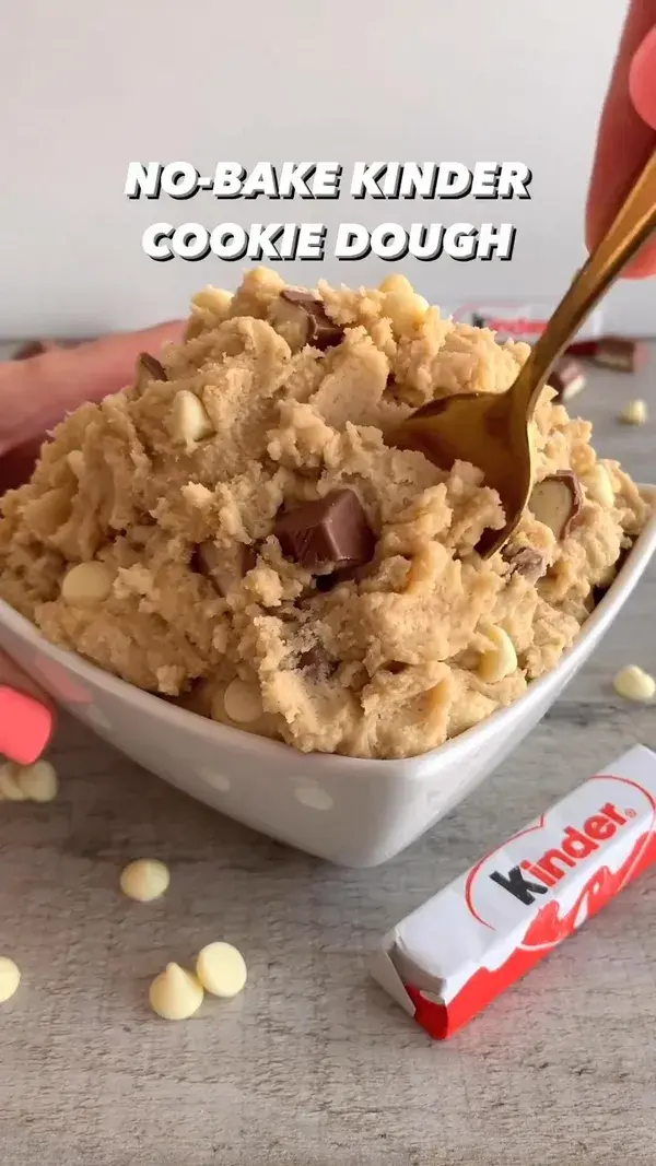 NO-BAKE KINDER COOKIE DOUGH 😍