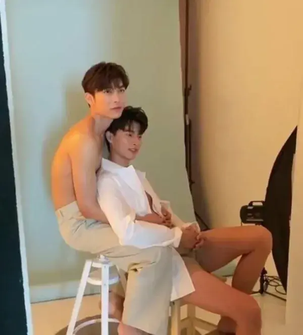 Changkyun and minhyuk