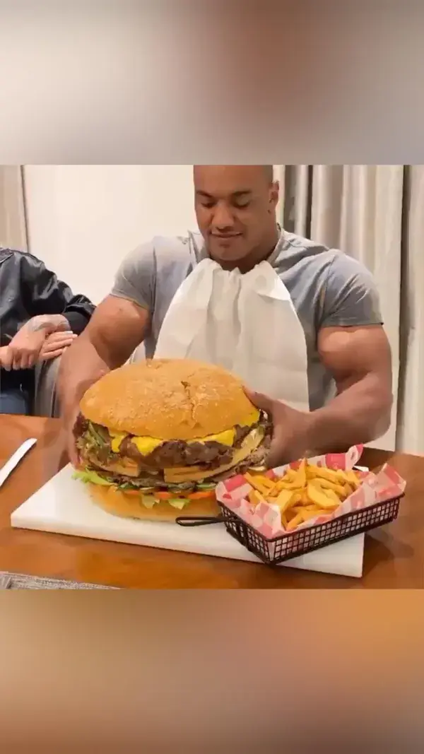 That’s a tasty burger 😱