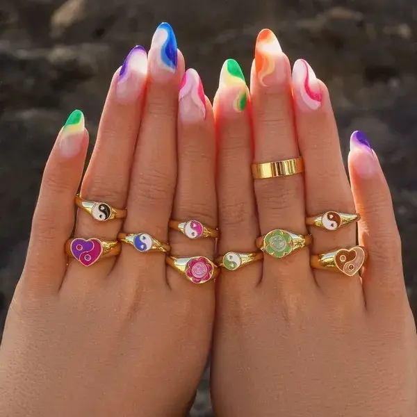 Summer 2022 nail art inspo 💖 follow @leminimacaron for more 🥰